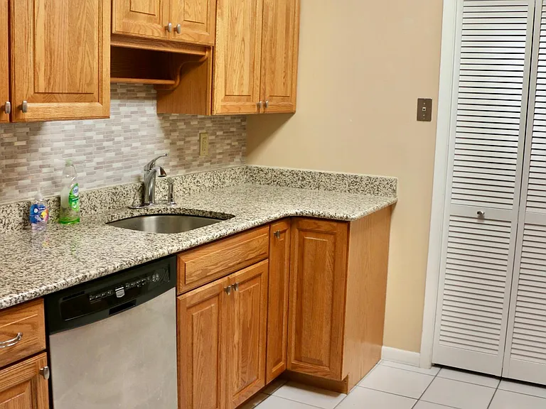 36 Deerberry Ln — Photo 5