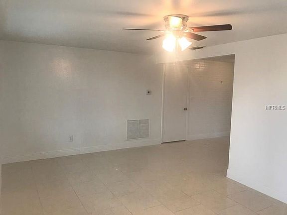 4th image of 4137 Pinefield Ave