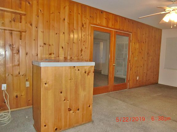 sunroom with bar area