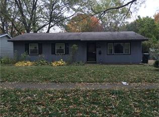 906 Timothy Trl, Urbana, IL 61802