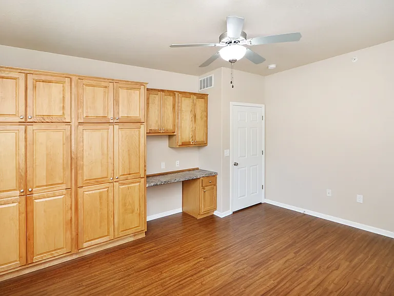1030 Kearney St #0 — Photo 6