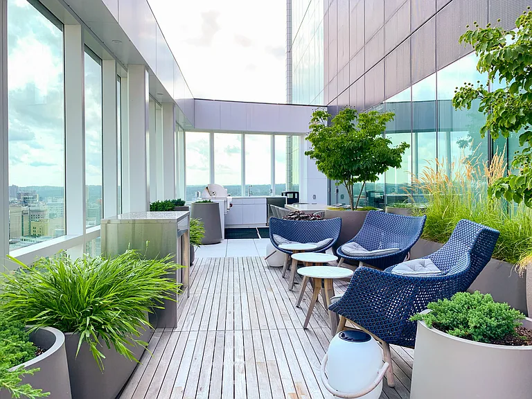 188 Brookline Ave #21-F — Photo 4