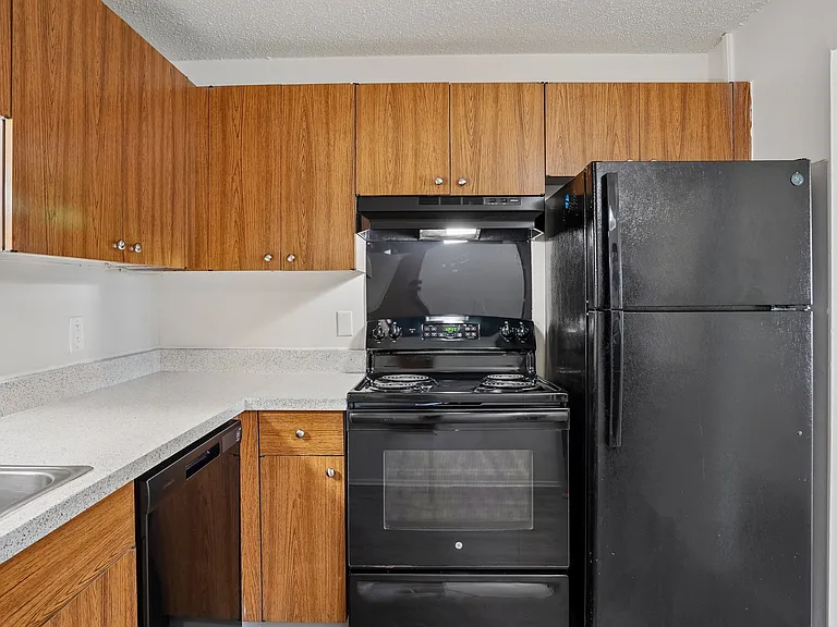 The Heights of Southfield Apartments — Photo 54