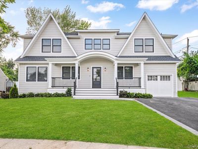 4 Haven Lane, Old Bethpage, NY, 11804