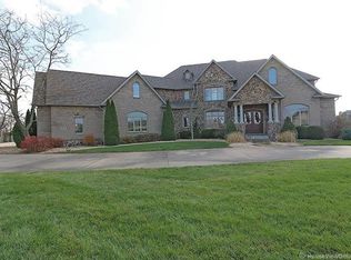 616 Royal Lake Dr, Cape Girardeau, MO 63701
