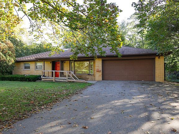 3719 Duke St-102
