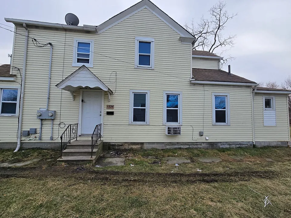 1322-1324-1326 Brownell Ave
