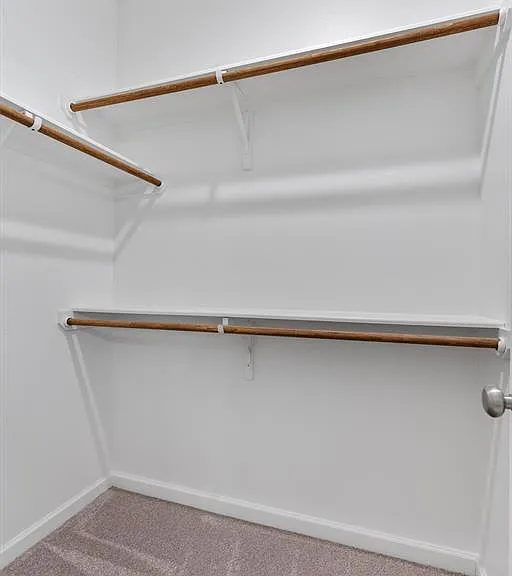 2437 Burberry Ln — Photo 21