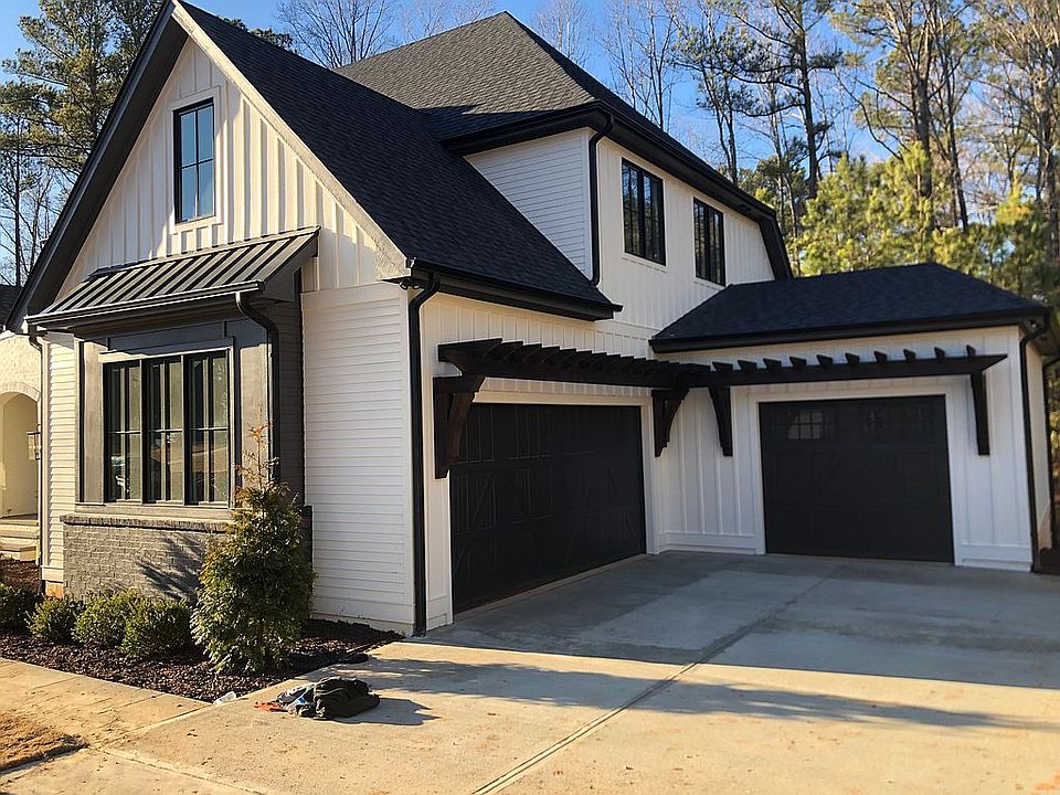 2nd image of 4004 Fencrest Ct