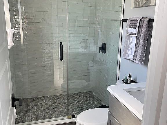5th image of 251 Ocean Palm Dr