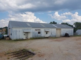 404 Boren Blvd, Seminole, OK 74868