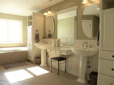 5880 S 700 E — Photo 25