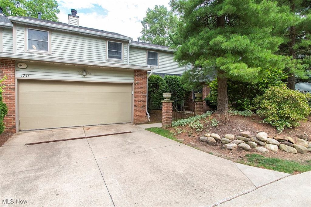 Real estate listing image