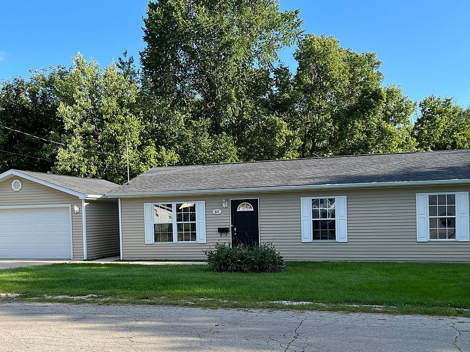 1st image of 227 Anita Dr