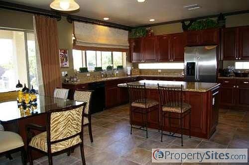 5th image of 1531 E Horseshoe Dr