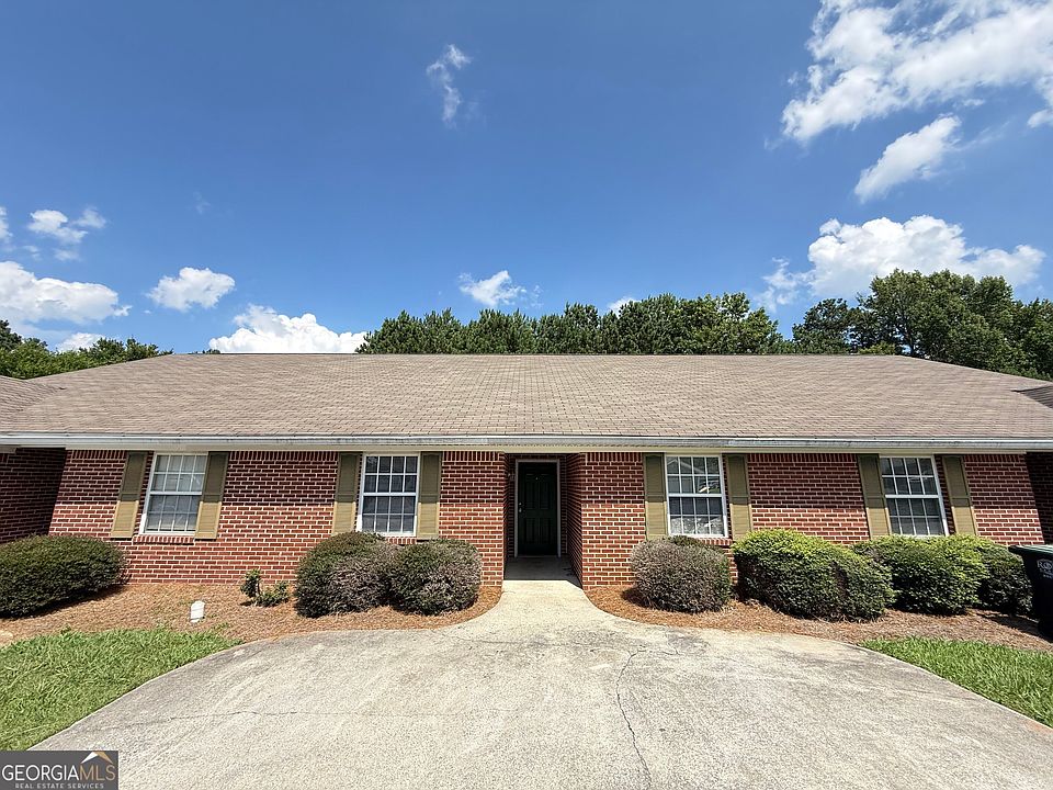 1st image of 4 Pintail Ct NW