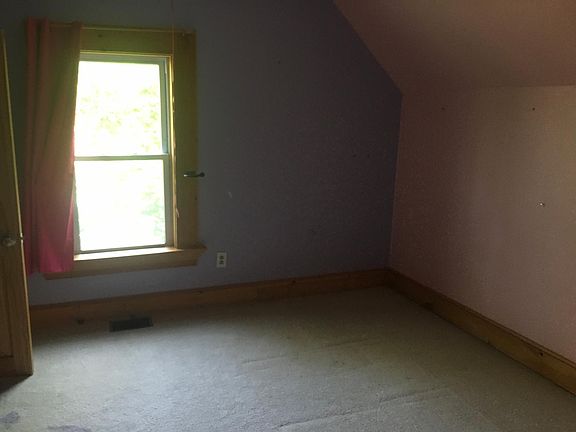 5th image of 36 South St