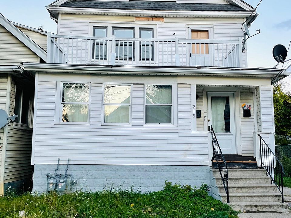 1st image of 215 Stevens Ave #2