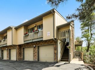 47 Colton Cir, West Orange, NJ 07052