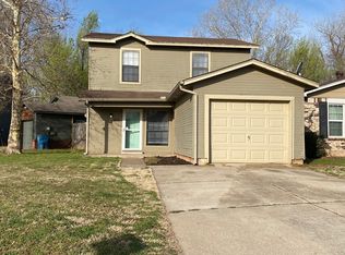 413 Manner Park Ave, Edmond, OK 73034