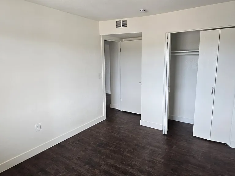 111 S Outpost Rd #4 — Photo 18