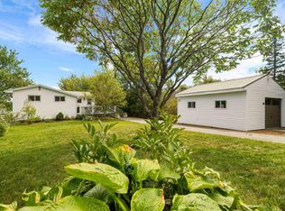 7 Pentz Lake Dr, Mount Uniacke, NS B0N1Z0