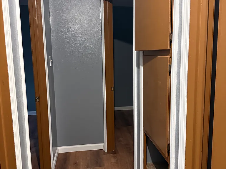 1431 Maple Ave — Photo 3