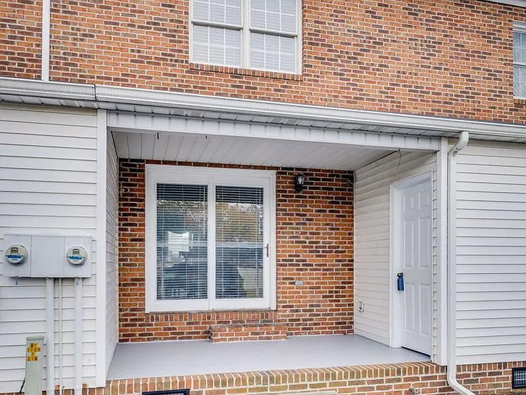 1018 Konnarock Rd — Photo 18