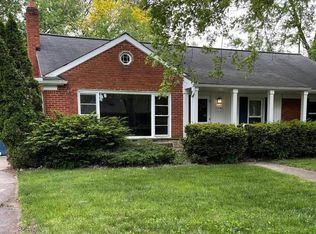 17181 Locherbie Ave, Beverly Hills, MI 48025