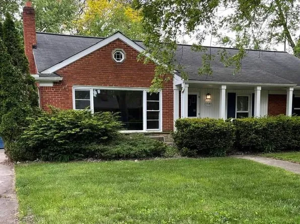 17181 Locherbie Ave, Beverly Hills, MI 48025