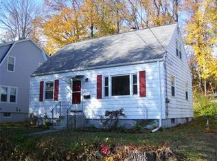 12 Varnum St, Worcester, MA 01603