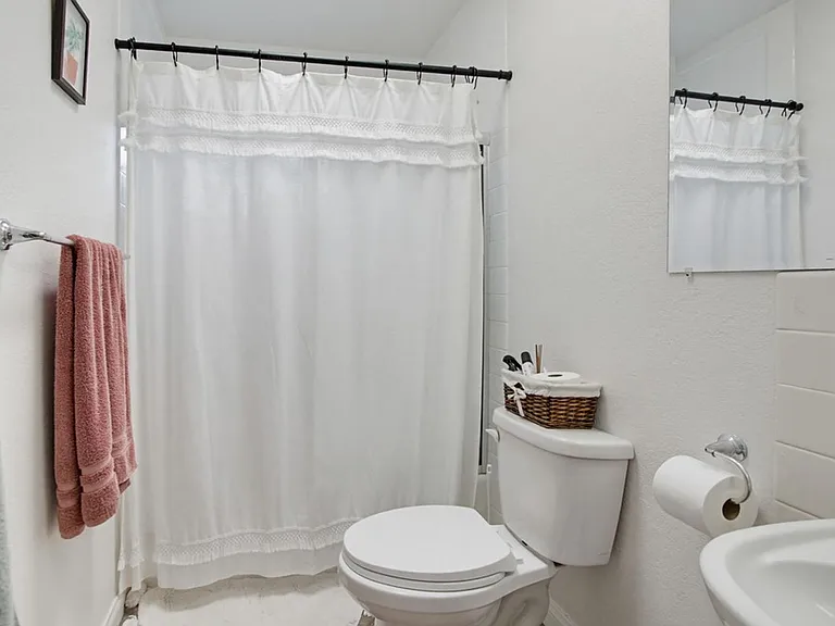 5556 Mary Lane Dr — Photo 15