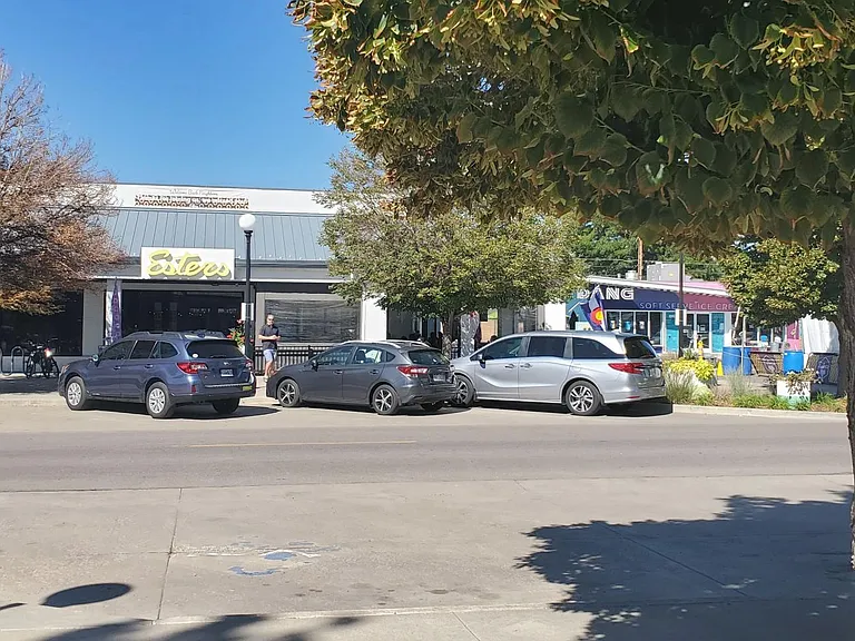 Shops on 22nd and Oneida