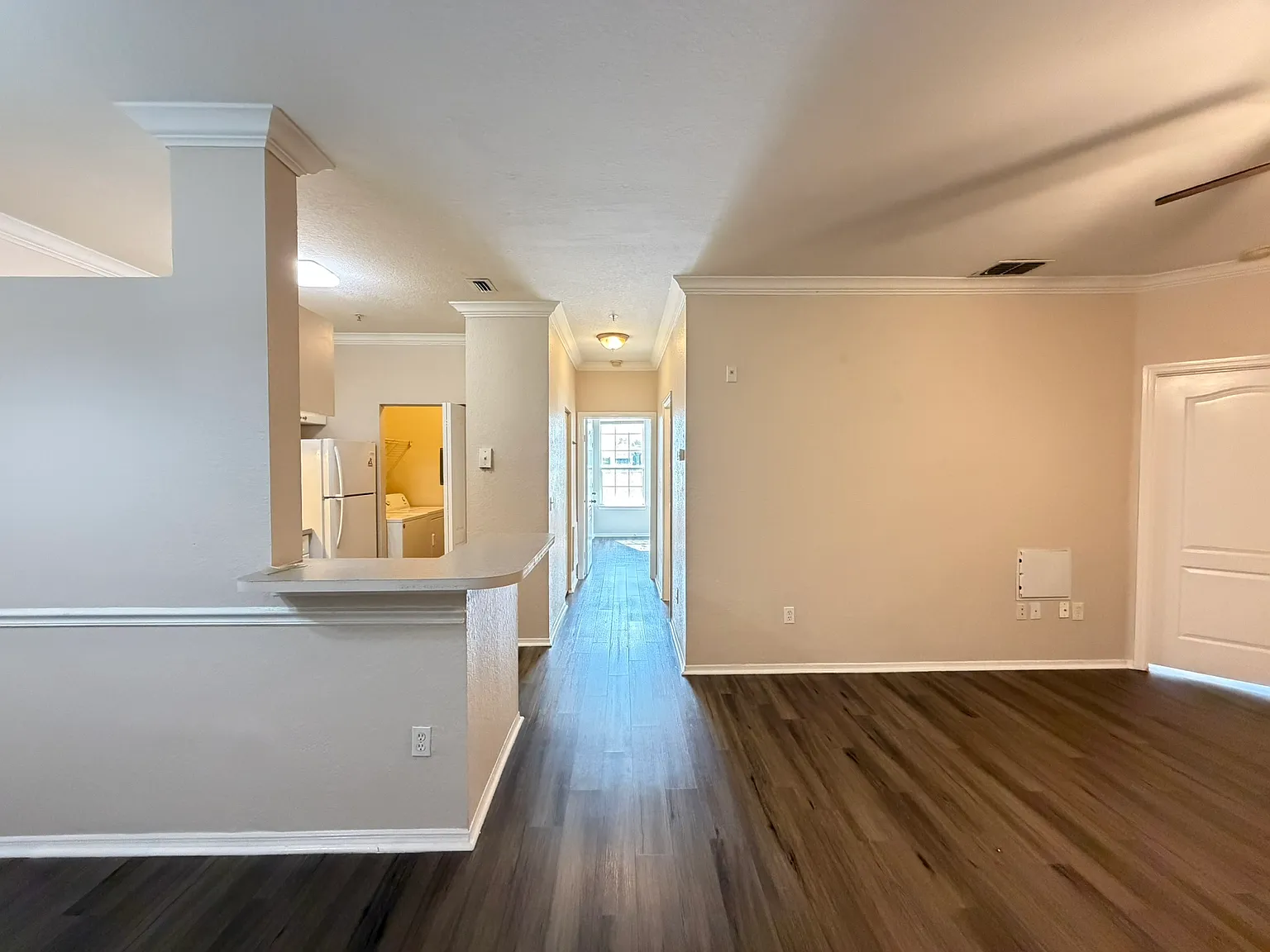 2 bed, 1141 sqft, $1,650 — Photo 3