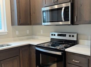 Brand New Townhomes in Desirable North Keizer Neighborhood, Salem, OR 97303