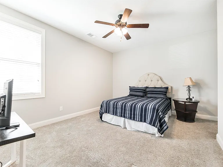 102 Copper John Ct — Photo 27