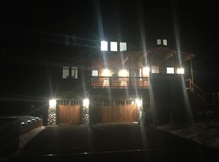 3533 April Dr, South Lake Tahoe, CA 96150