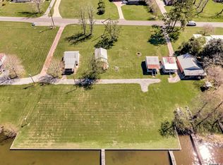 8049 Island Rd, Ventress, LA 70783