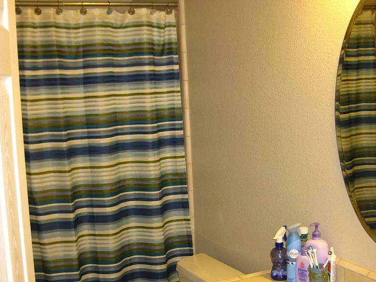105 Sterling Oaks Dr — Photo 16