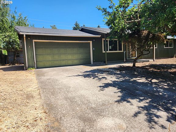 2nd image of 2155 Berwin Ln