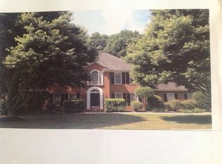 106 Glenbriar Ct, Simpsonville, SC 29681