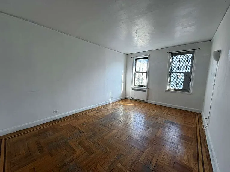 2345 Walton Ave #5C — Photo 16