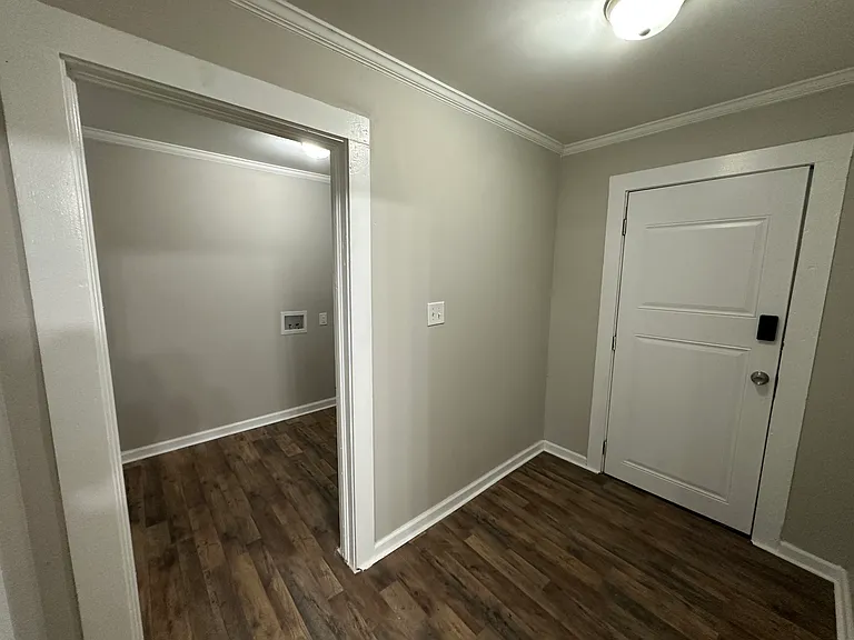 420 Airline Ave — Photo 19