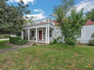 1410 N Cleveland Ave, Cameron, TX 76520