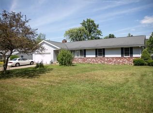 3519 Breezeway Dr, Erie, PA 16506