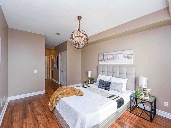 5th image of 35 Kingsbridge Garden Cir Unit 2607