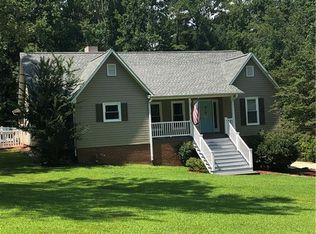 102 Quail Haven Dr, Walhalla, SC 29691