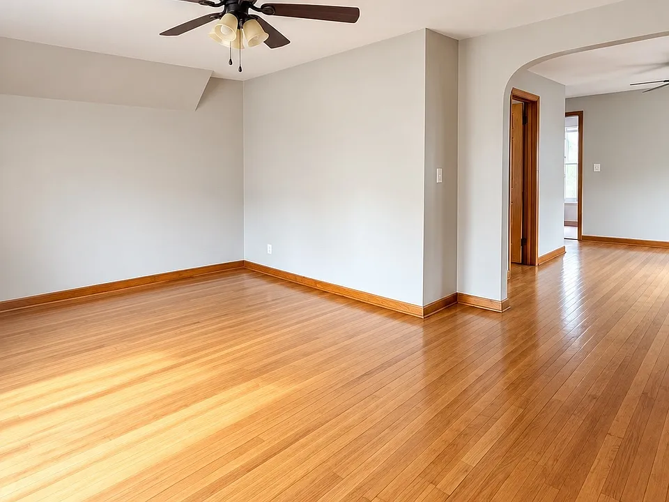 49 Reservoir Ave #2