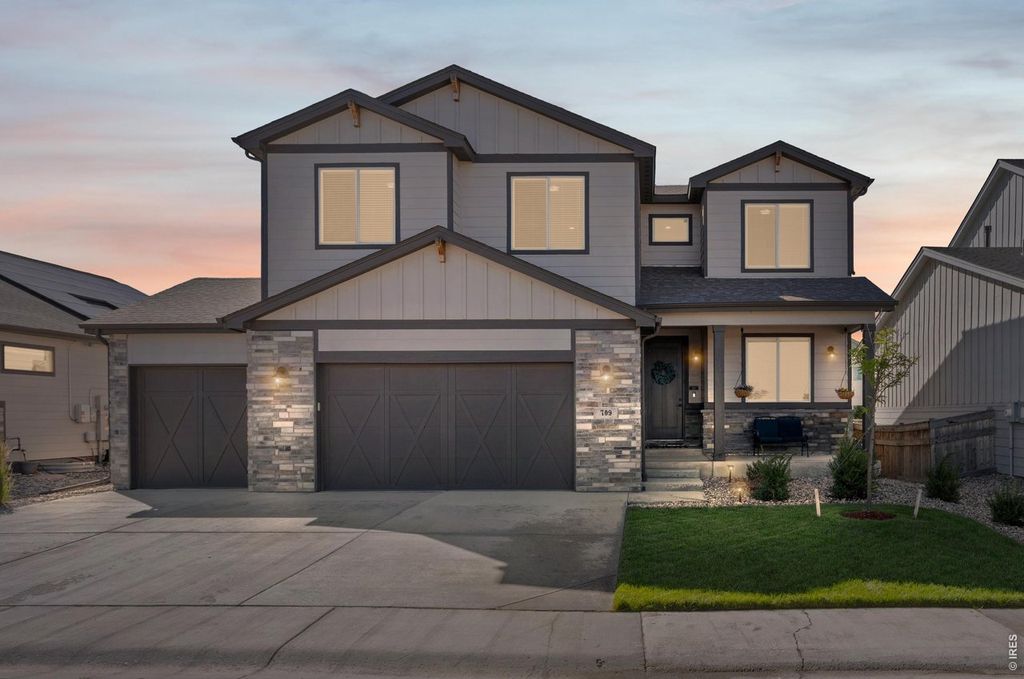 709 Hillspire Dr