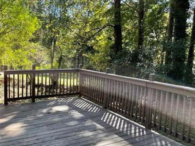 2983 Deshong Dr — Photo 16